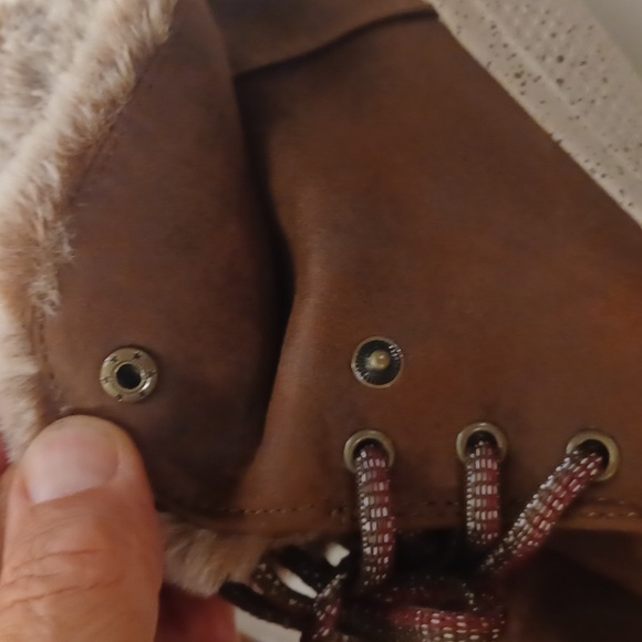 BOBS Skechers Skipper Hang Glider Brown Booties With Faux Fur Women Size 9 - Picture 3 of 8